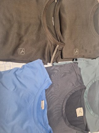 Pantalones y  camisetas  verano  2XL/3XL