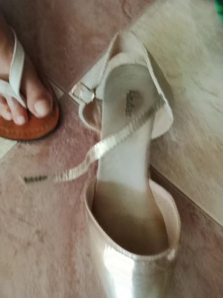 Sandalias doradas