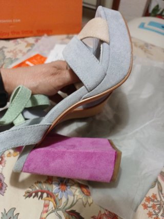 Sandalias Refresh Azul y Rosa Tacon