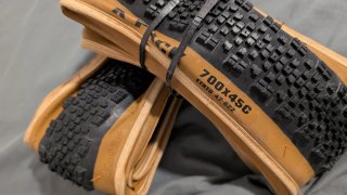 Cubiertas Gravel 700x45C Nuevas Tubules y cámara