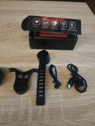 Luz trasera bicicleta USB 4 modos