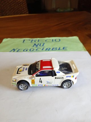 Scalextric Ford RS 200 Rally 4x4 traccion 4 ruedas
