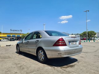 Mercedes-Benz Clase C 2004 Automático