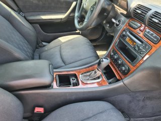 Mercedes-Benz Clase C 2004 Automático