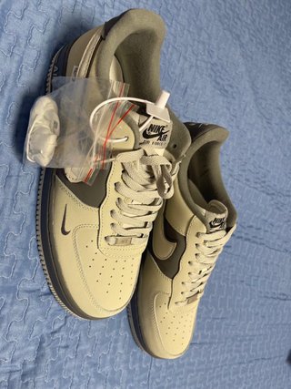 Nike Air Force 1