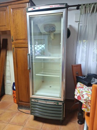 Frigorífico expositor Comersa