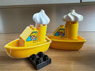 Vagón Mega Bloks con piezas extra