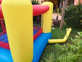 Castillo hinchable para niños 220x220x 175