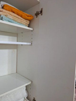Estantería blanca multiusos