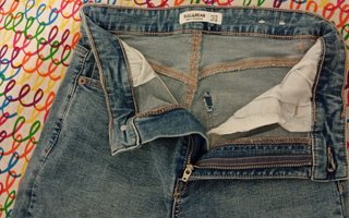 Pantalón pitillo azul