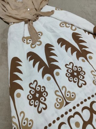 Conjunto Vestido Anudado y Sobrecamisa