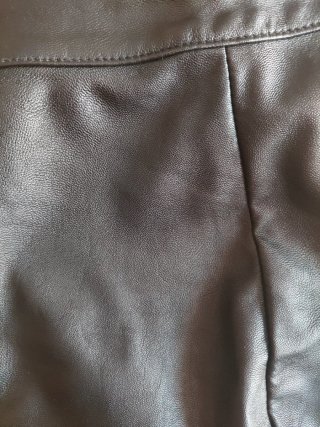 Pantalones cortos efecto piel H&M negros