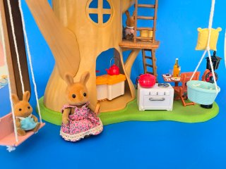 TreeHouse Sylvanian Families