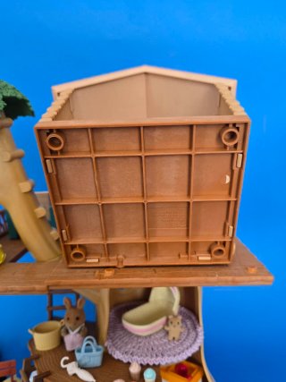TreeHouse Sylvanian Families