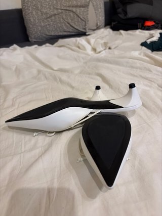Zapatos tacón bajo blancos
