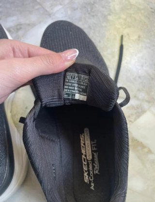 Scarpe donna Skechers D'Lux Walker nere/grigie