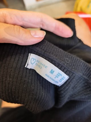Vestido negro de punto canalé Primark