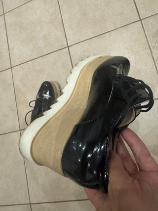 Scarpe donna nere con stelle argento