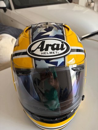 Casco Moto Arai Amarillo Talla S