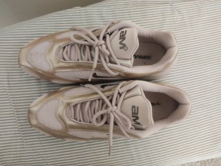 Nike Air Doradas Mujer Talla 40,5