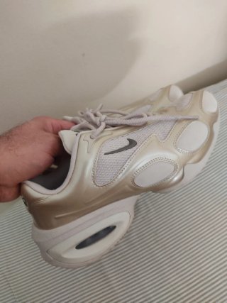 Nike Air Doradas Mujer Talla 40,5
