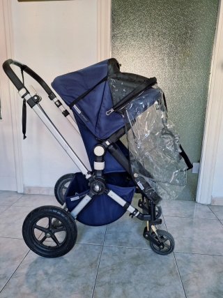 Carrito Bugaboo Camaleon azul completo. No envío.