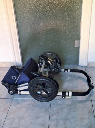 Carrito Bugaboo Camaleon azul completo. No envío.
