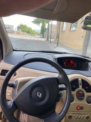 Renault Modus 2005 PEGATIN MEDIOAMBIENTAL