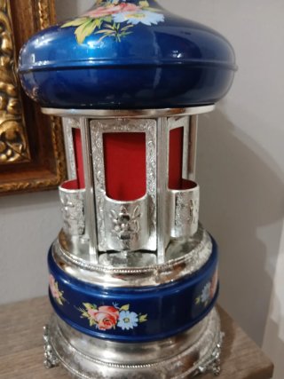Carillon portasigarette vintage decorato