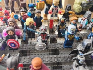 Lote 60 Figuras Lego Marvel