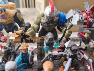 Lote 60 Figuras Lego Marvel