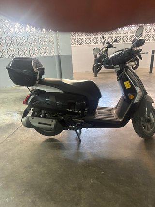 Kymco Like 125 Negra