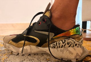 Zapatillas EXE Cuero Galácticas Negro/Oro