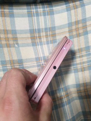 Nintendo 3DS Rosa con Cargador