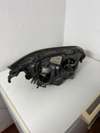 Faro BMW Serie 5 e60  2008