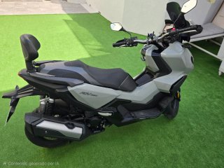 OFERTA: Honda ADV 350 Maxi Scooter Gris Mate Nueva