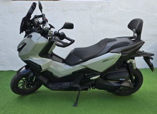 OFERTA: Honda ADV 350 Maxi Scooter Gris Mate Nueva