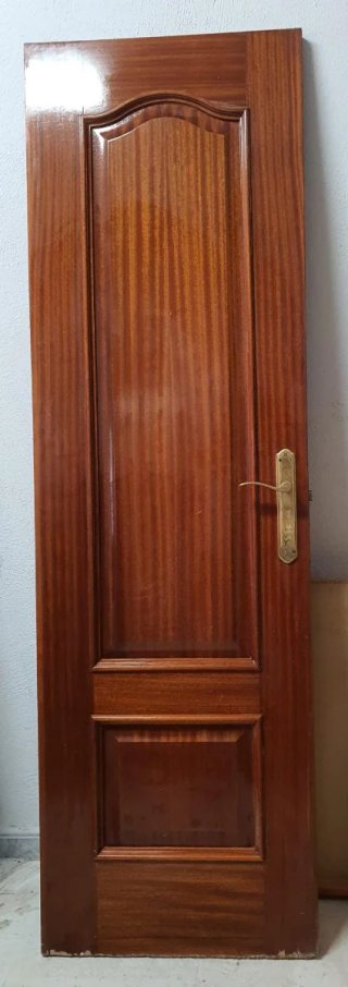Puerta de madera en oferta