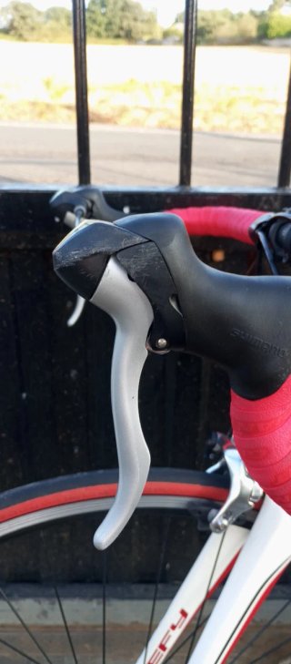Bicicleta Giant Defy Blanca y Roja
