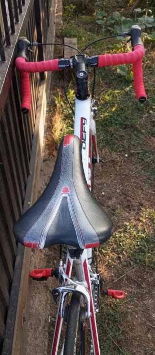 Bicicleta Giant Defy Blanca y Roja