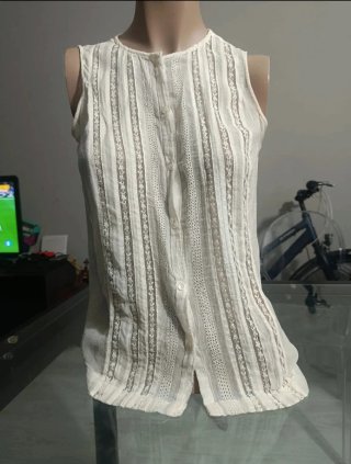 ZARA (S) Blusa y camiseta beige