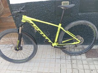 Bicicleta Scott Scale 29 Taglia M