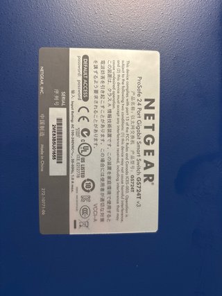 Switch 24 porte Netgear GS724TV3