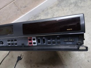 Videoregistratore VHS HQ Irradio MV-211