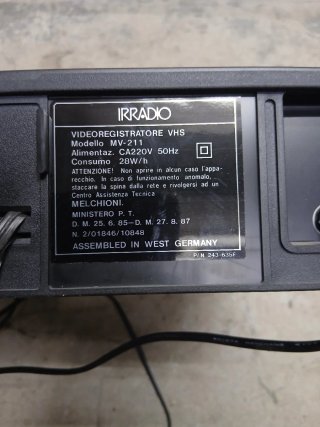 Videoregistratore VHS HQ Irradio MV-211