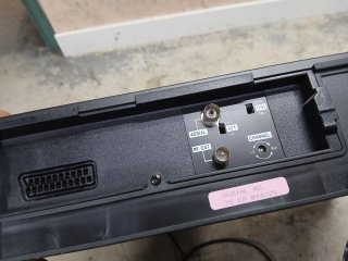 Videoregistratore VHS HQ Irradio MV-211