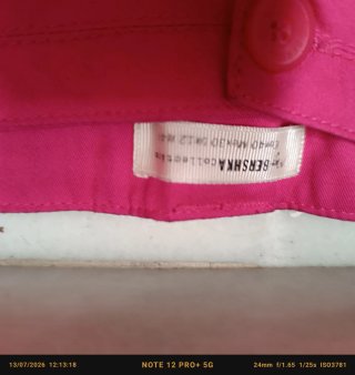 Shorts Bershka rosa estilo vintage