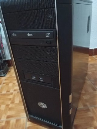 PC Ryzen 3200 32GB RAM 450GB SSD Windows 10