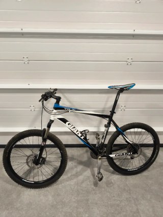 Bicicleta Giant Talon 2