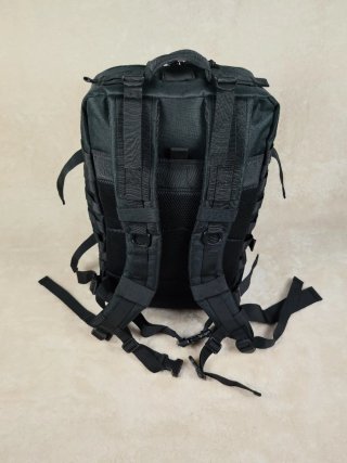 Mochila Táctica Militar Negra avion gym 45L.